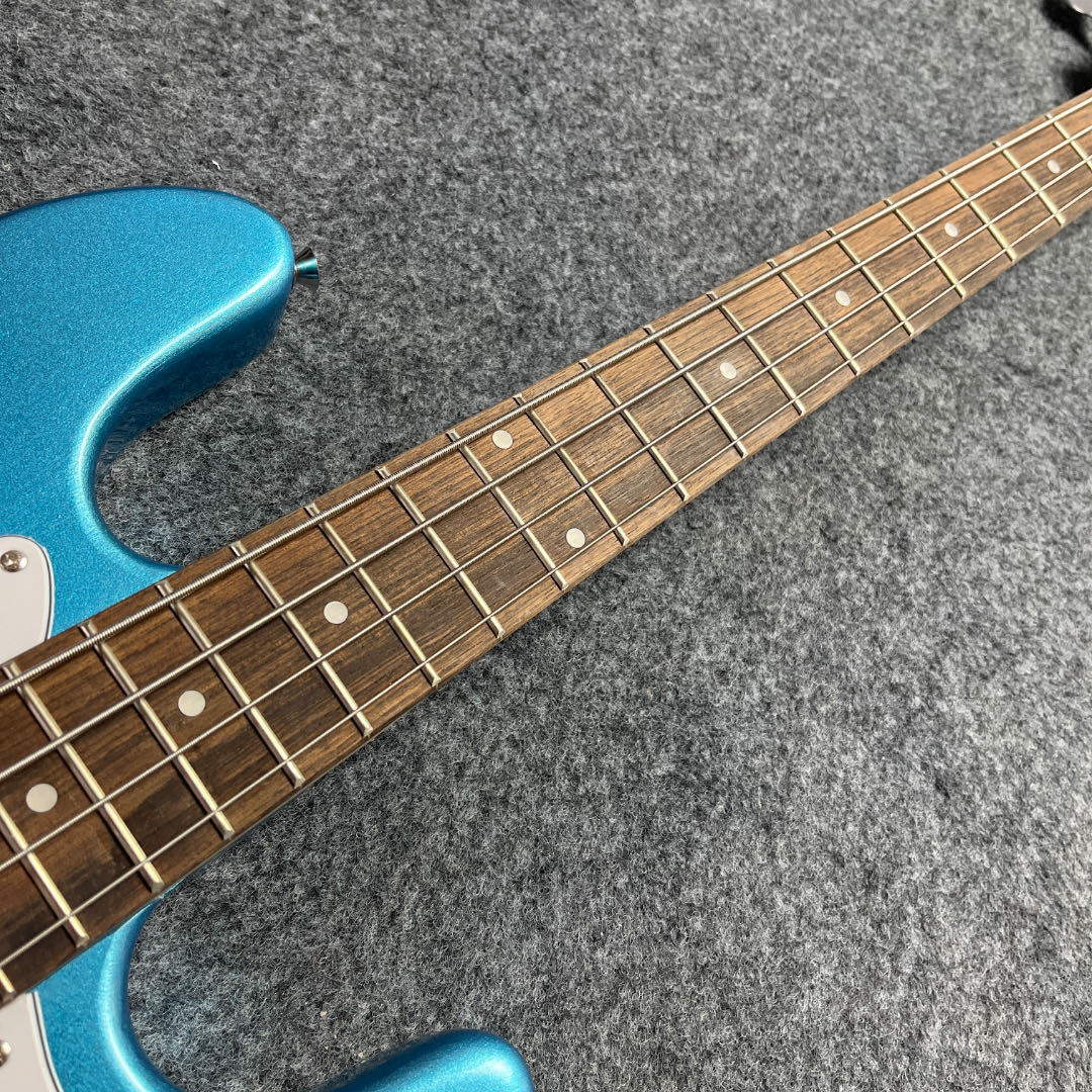 Новая синяя электрогитара с 4  – обзор и цена Bass Guitar Strings
